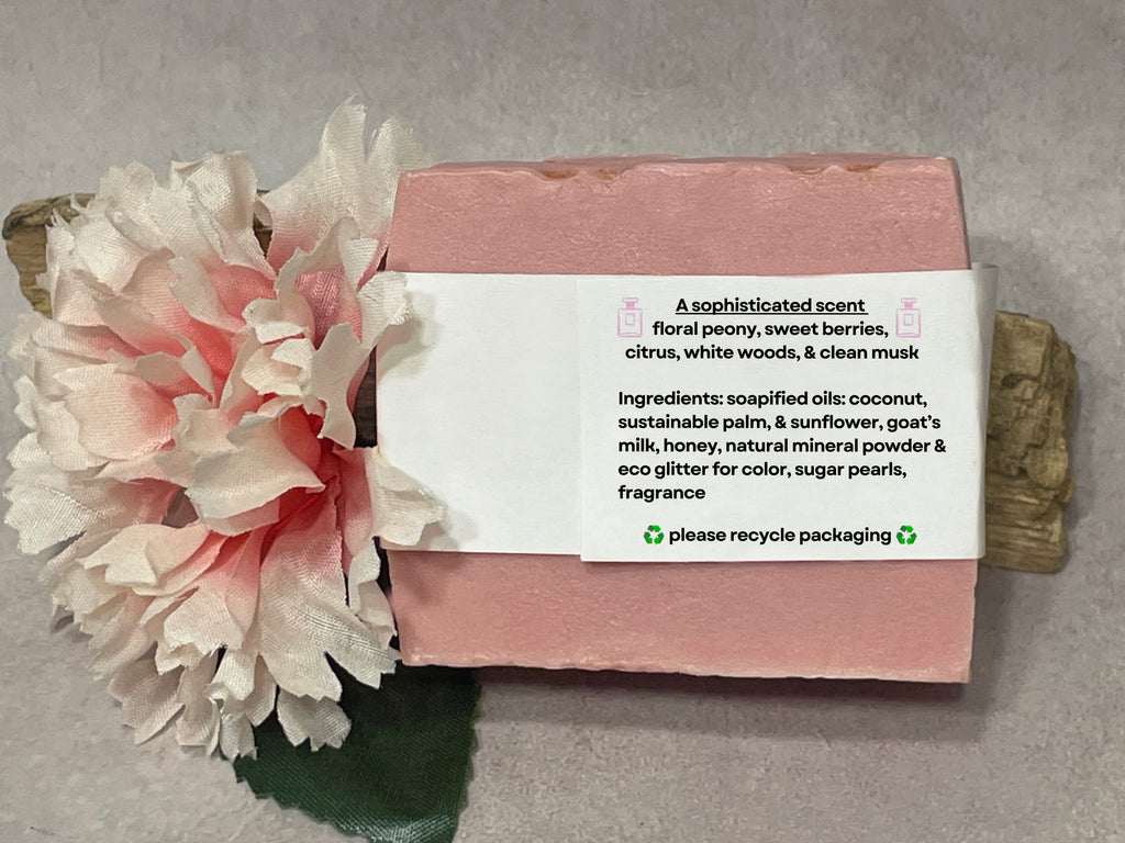 Bombshell Type Goat’s Milk Soap